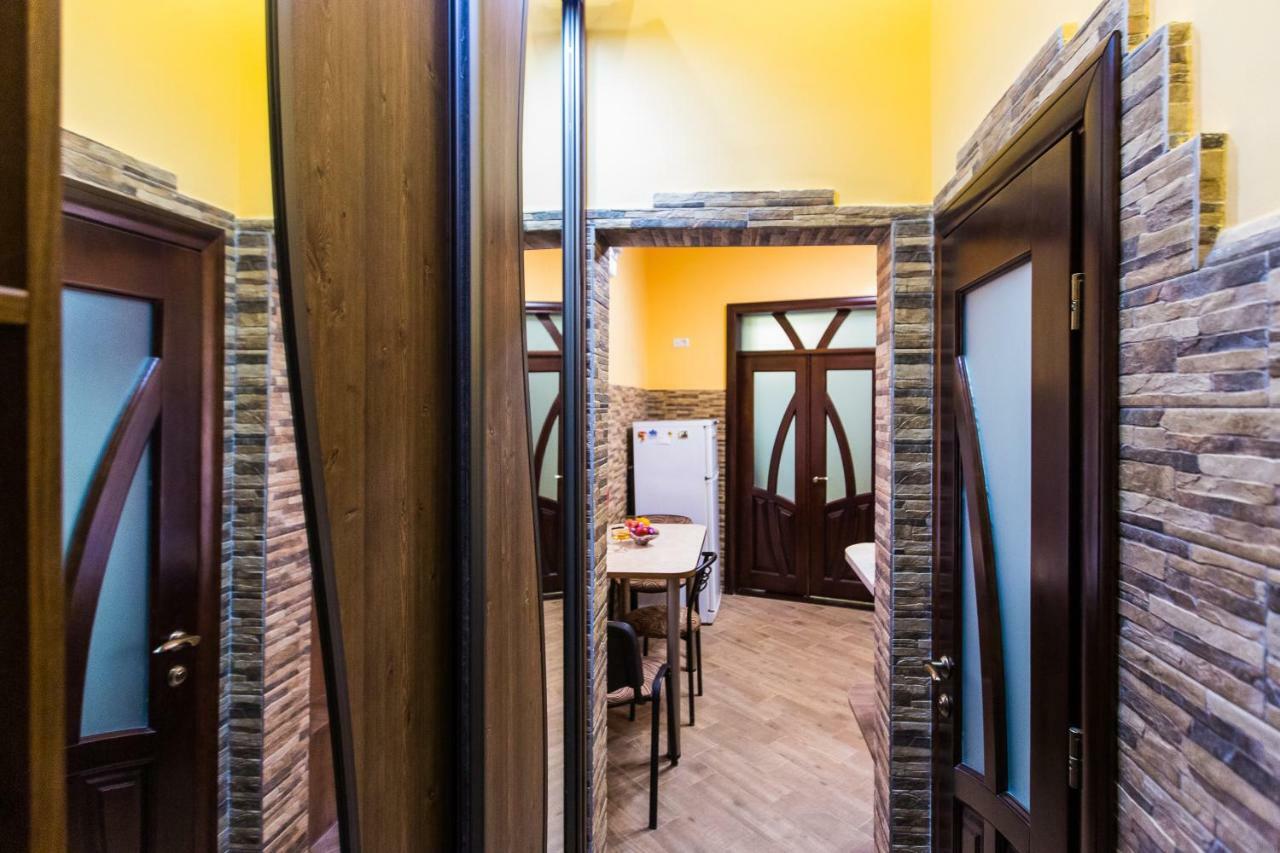 Apartments On Sholom Aleichem Та Ще Варіант Поруч 利沃夫 外观 照片
