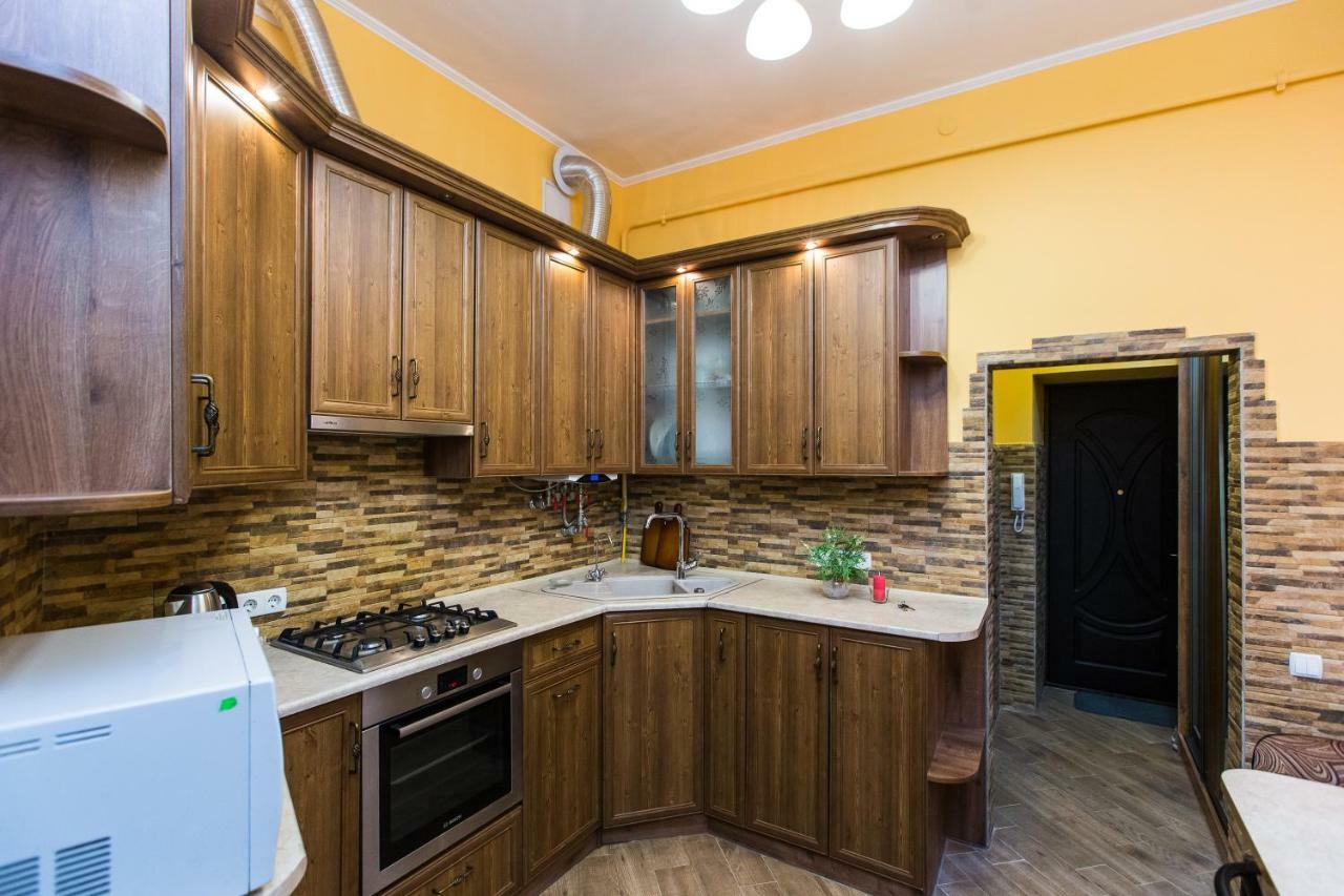 Apartments On Sholom Aleichem Та Ще Варіант Поруч 利沃夫 外观 照片