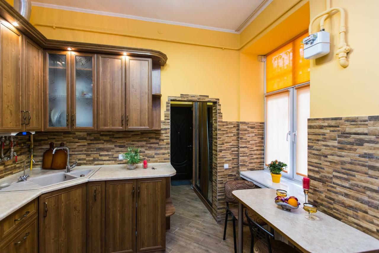 Apartments On Sholom Aleichem Та Ще Варіант Поруч 利沃夫 外观 照片