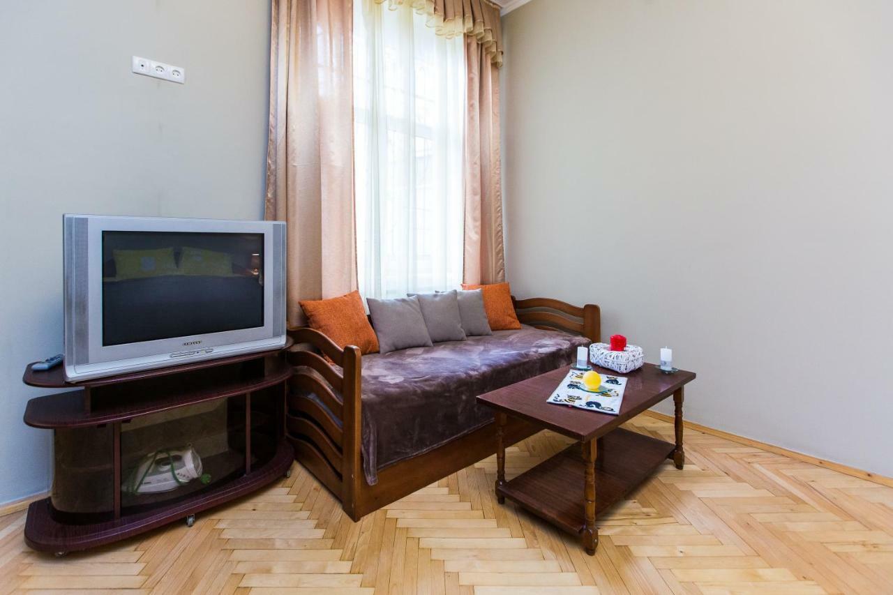 Apartments On Sholom Aleichem Та Ще Варіант Поруч 利沃夫 外观 照片